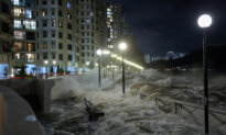 Typhoon Ragasa Takes Aim at China After Leaving 14 Dead in Taiwan, Lashing Hong Kong