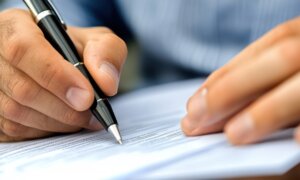 What to Know About Choosing a Trustee