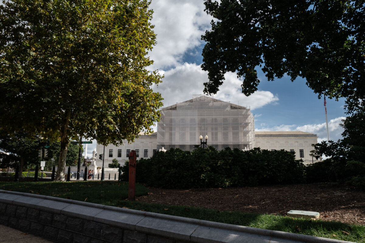 The U.S. Supreme Court in Washington on Oct. 2, 2025. (Madalina Kilroy/The Epoch Times)