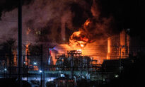Massive Fire Erupts at Chevron Refinery Near Los Angeles