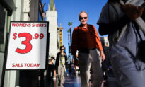 US Firms Reluctant to Pass Tariff Costs to Consumers: Beige Book