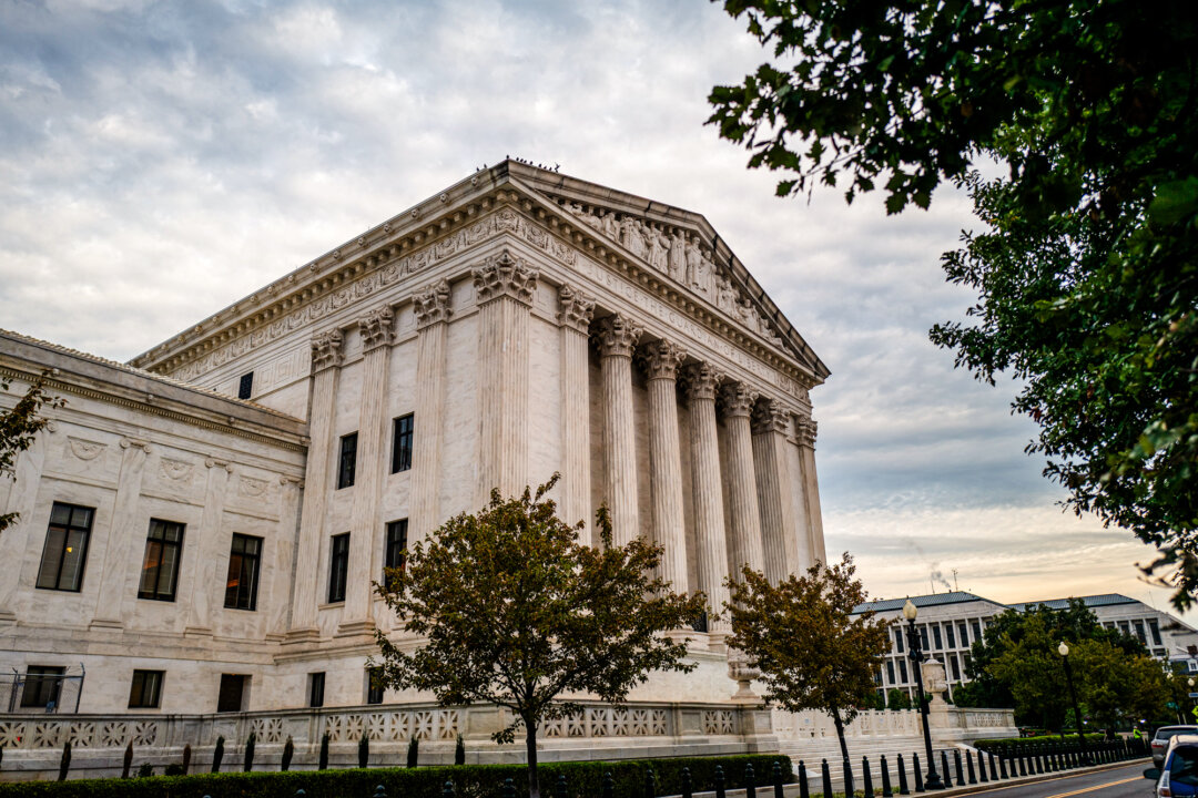 How the Fate of Trump’s Tariffs Policy Lies With the Supreme Court