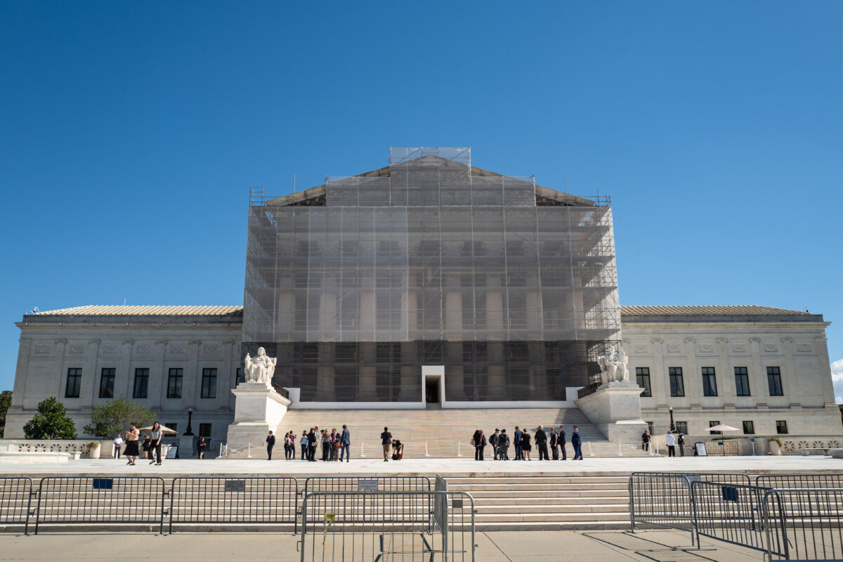 The U.S. Supreme Court in Washington on Oct. 6, 2025. (Madalina Kilroy/The Epoch Times)