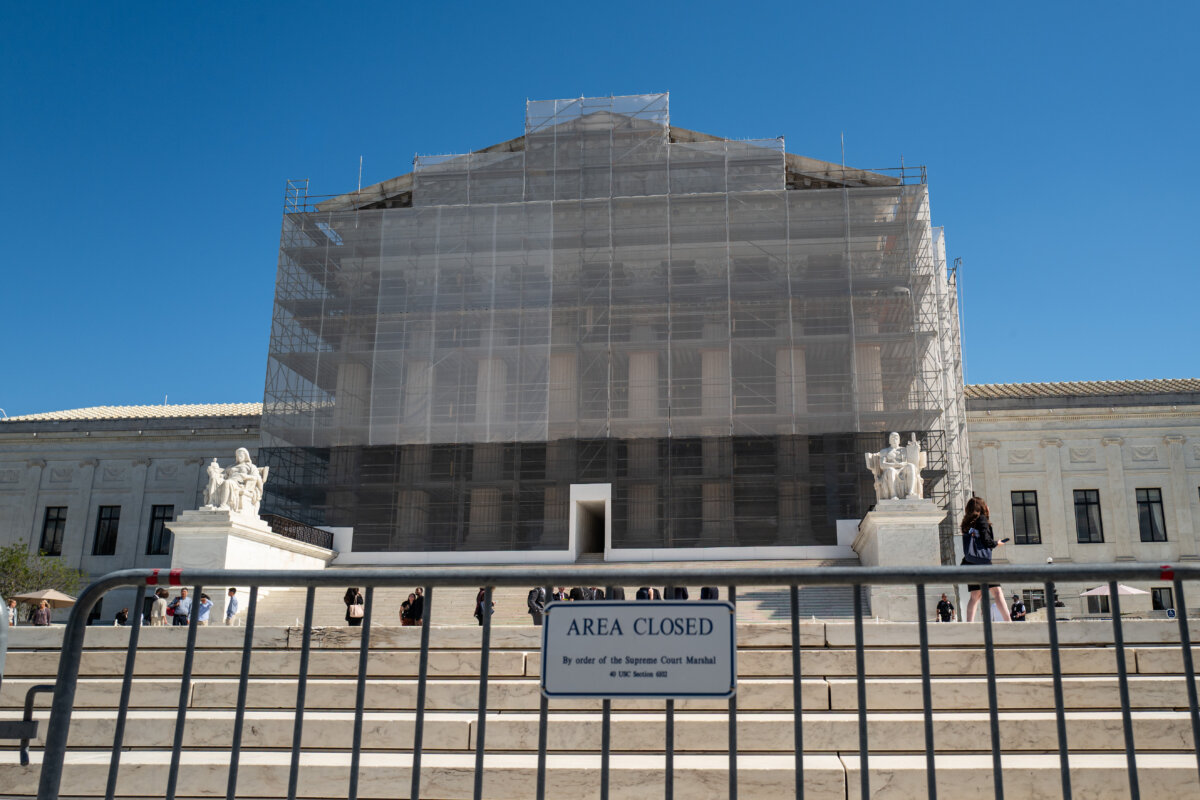 The U.S. Supreme Court in Washington on Oct. 6, 2025. (Madalina Kilroy/The Epoch Times)