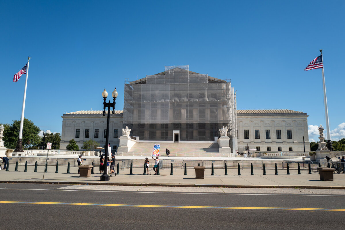 The U.S. Supreme Court in Washington on Oct. 6, 2025. (Madalina Kilroy/The Epoch Times)