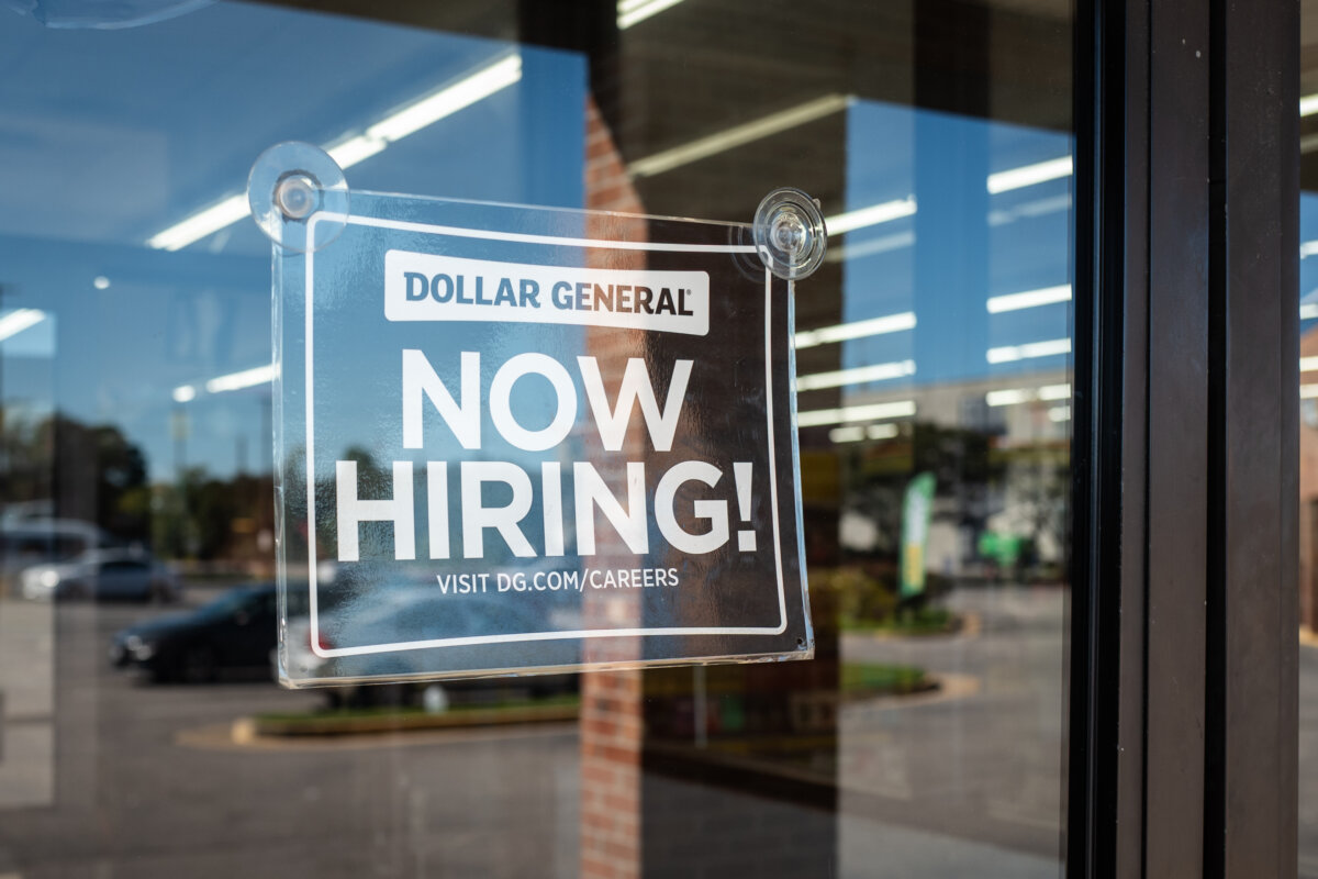 A 'Now Hiring' sign at a store in Norfolk, Va., on Oct. 5, 2025. (Madalina Kilroy/The Epoch Times)