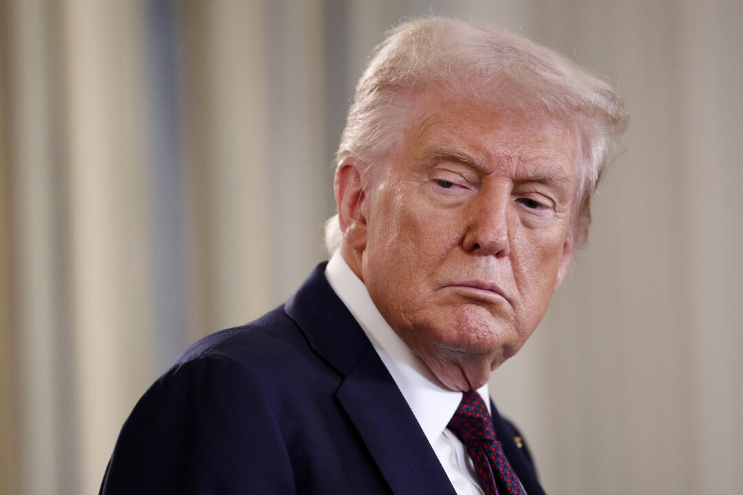 Israeli Hostage Families Call On Nobel Committee to Award Trump a Peace Prize thumbnail