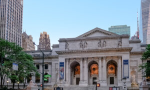 New York Public Library: Classic Exterior, Artsy Interior