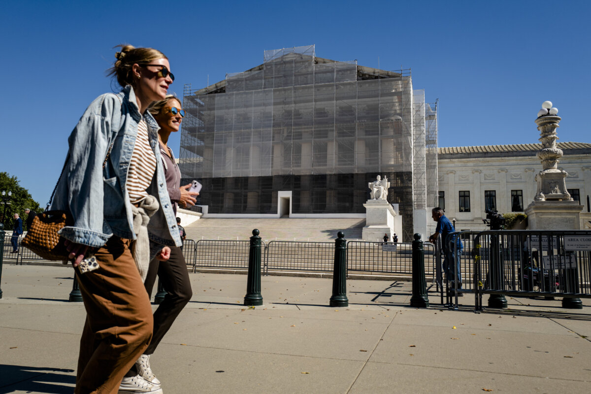 The Supreme Court in Washington on Oct. 6, 2025. (Madalina Kilroy/The Epoch Times)