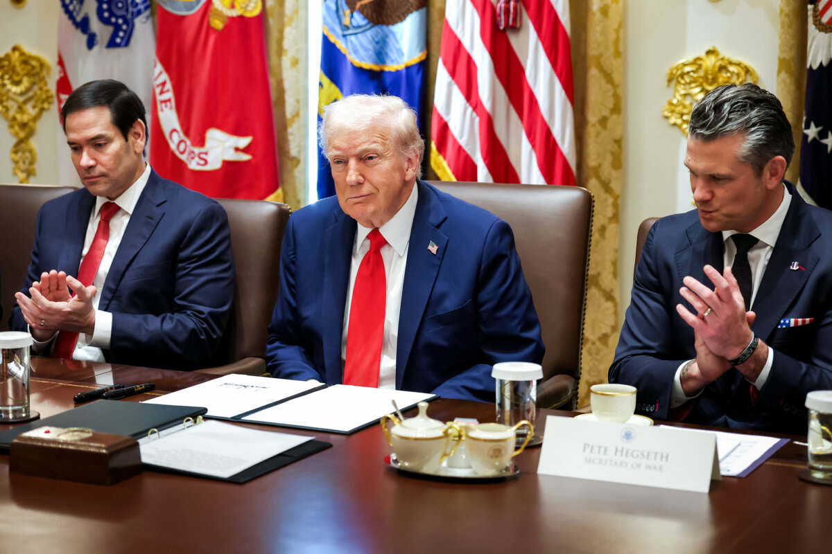 President Donald Trump, joined by Secretary of State Marco Rubio (L) and Defense Secretary Pete Hegseth, speaks on the Israel–Hamas cease-fire deal during a Cabinet meeting at the White House on Oct. 9, 2025. (Anna Moneymaker/Getty Images)