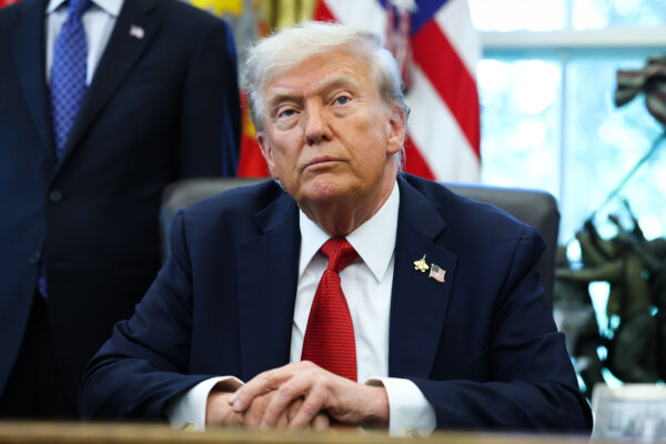 Trump to Impose New 100 Percent Tariff on China on Nov. 1