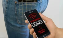 Hackers Can Steal Your Bank Account & ID in Seconds—This Card Blocks Them Instantly!