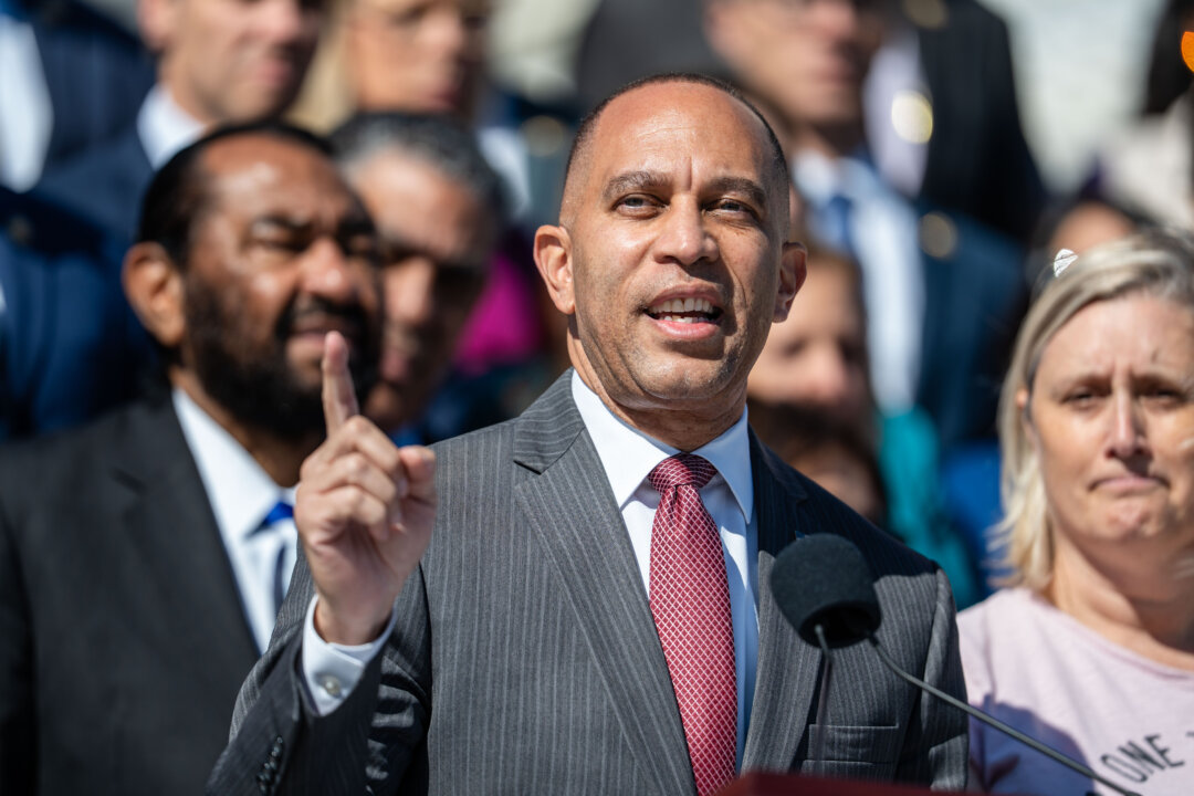 House Democratic Leader to Hold Press Event