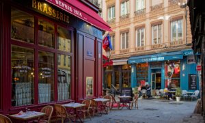 Taking the Kids: A Magical Travel Day (Not at Disney!)