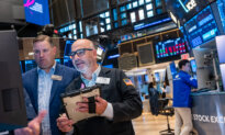 Wall Street Review: Stocks Experience a Roller-Coaster Week