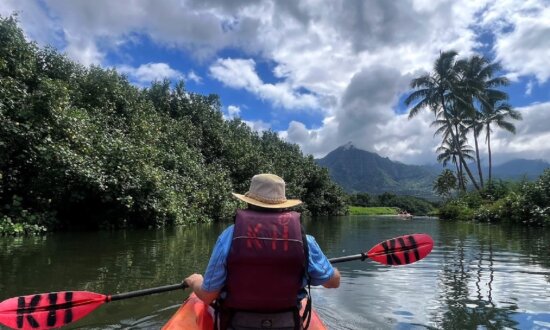 Exploring the Na Pali Coast Is Bucket-List Worthy