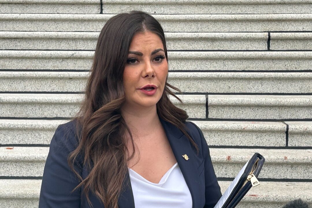 B.C. MLA Boultbee quits; Rustad survives review