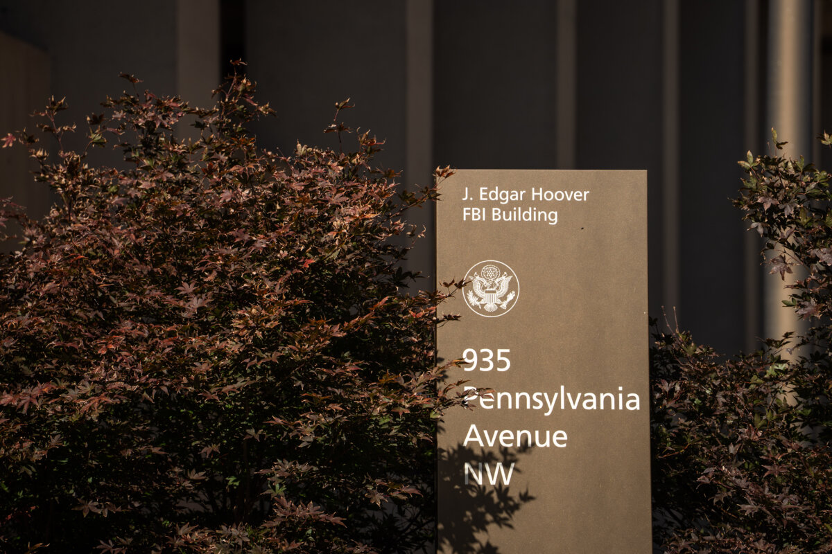 The FBI building in Washington on Oct. 21, 2025. (Madalina Kilroy/The Epoch Times)