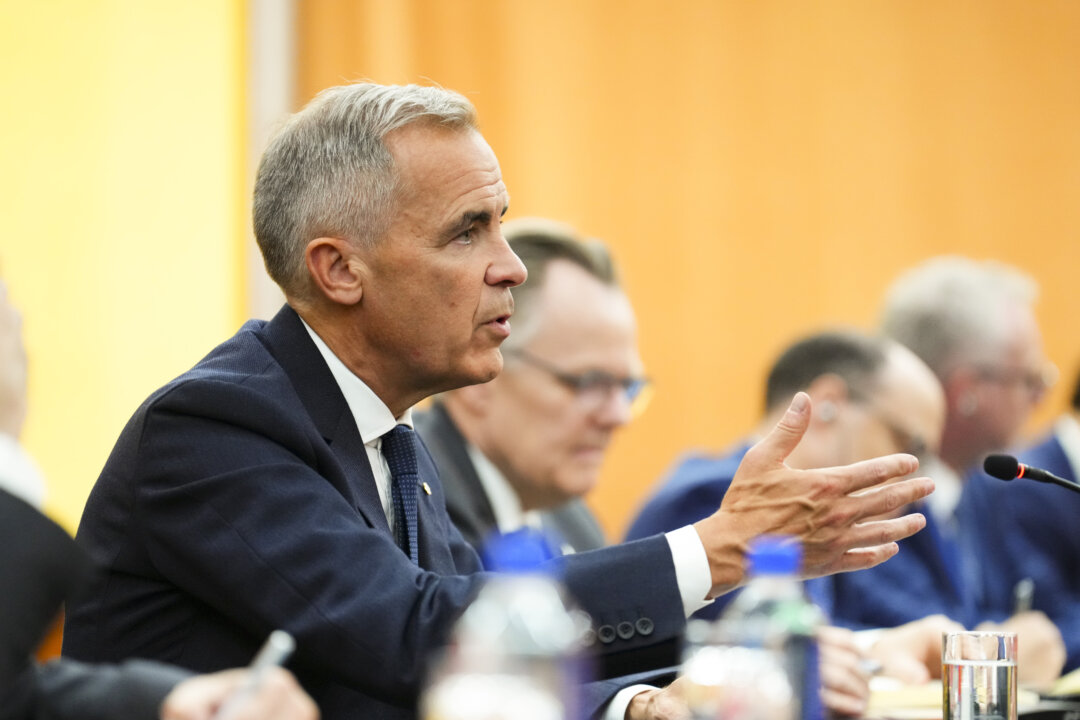 Carney Says He Will Meet Chinese Leader Xi in South Korea