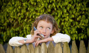 Revenge of the Dumbphone: Why Minimalist Phones Are Making a Comeback