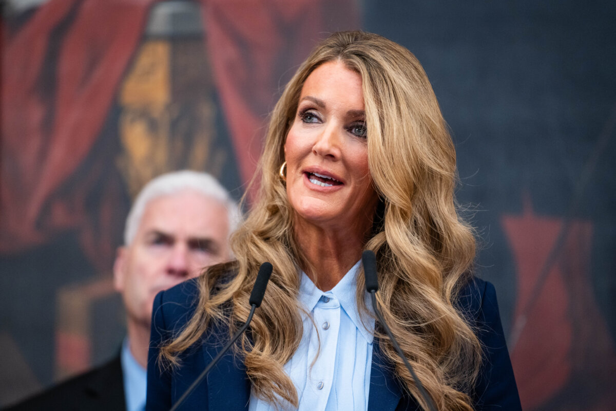Small Business Administration head Kelly Loeffler speaks during a press conference in Washington on Oct. 27, 2025. (Madalina Kilroy/The Epoch Times)