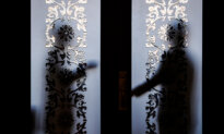 Behind CCP’s Closed Doors, a Weakened Xi Jinping