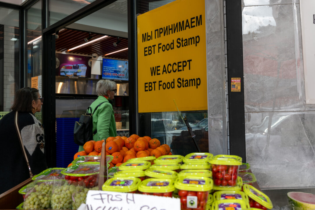 Food Stamps to Be Paused for 42 Million Americans: What to Know