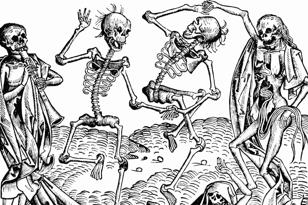 Friday Halloween Cuts Box Office, Communities Celebrate