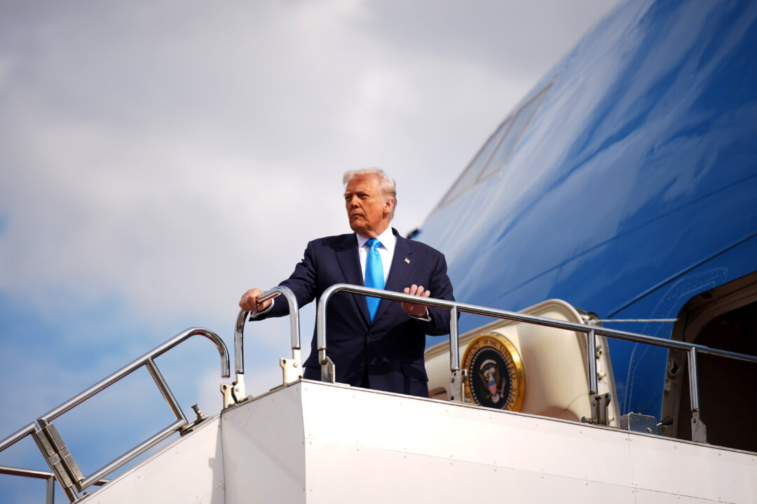 Trump Suggests US May Lower Fentanyl-Related Tariffs on China