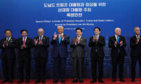 Trump Meets South Korean President Ahead of Summit With China’s Xi
