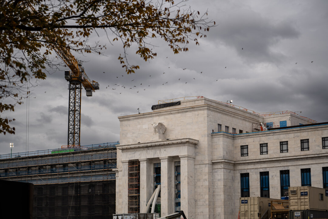 Trump Says Warsh and Hassett Are His Top Picks to Lead the Fed