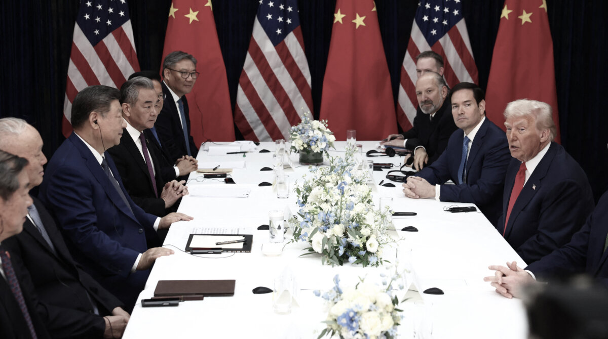 U.S. President Donald Trump and Chinese leader Xi Jinping hold a bilateral meeting at Gimhae International Airport in Busan, South Korea, on Oct. 30, 2025. (Evelyn Hockstein/Reuters)