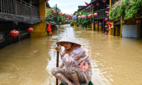 Day in Photos: Flooding in Vietnam, Stalin Victims Memorial, and Hospital Closure