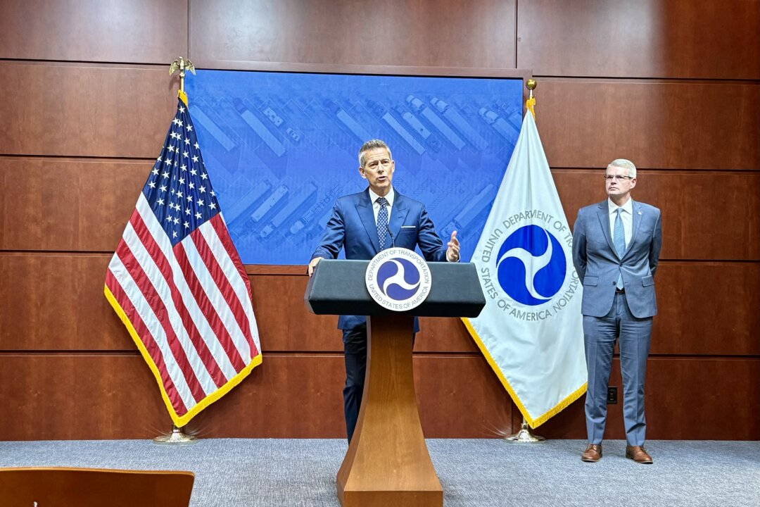 DOT to Freeze Funds to States That Allow Illegal Immigrant Truck Drivers: Duffy