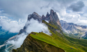 Taking the Kids: Affordable Family Snow Vacations