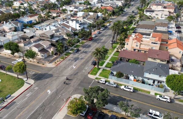 Trump's Mortgage Bonds Directive Hitting the Market: What to Know