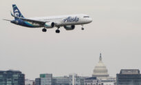 Alaska Airlines Grounds All Flights Following Technology Outage