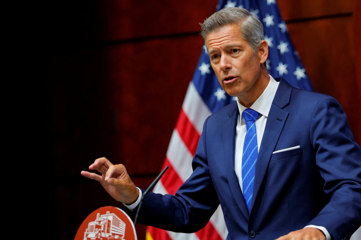U.S. Transportation Secretary Sean Duffy announces actions against states for failing to enforce English language requirements for commercial drivers, during a press conference at the U.S. Department of Transportation in Washington, on Aug. 26, 2025. (Brian Snyder/File Photo/Reuters)