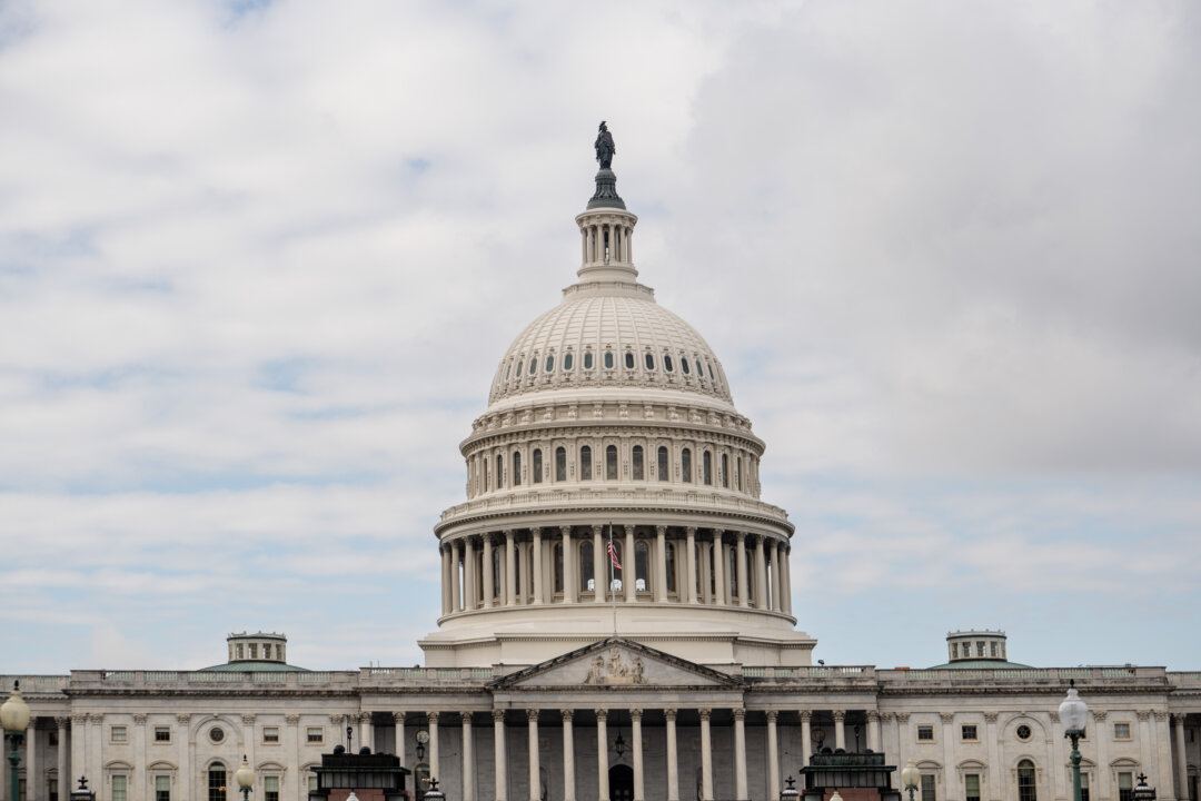 Senate Rejects Resolution to Block US Military Actions Against Venezuela