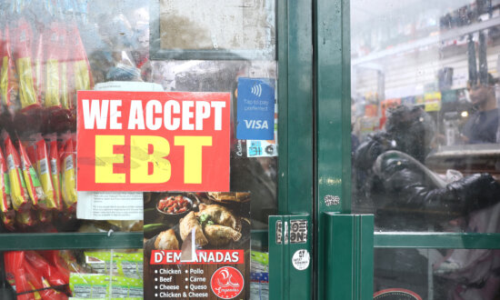 Feds to Consider Reliance on Public Aid in Green Card Decisions: What to Know