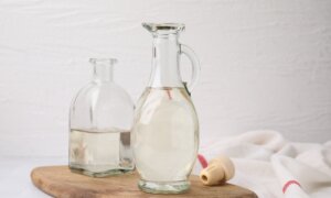 4 Ways to Make Safe Problem-Free Homemade Fabric Softener