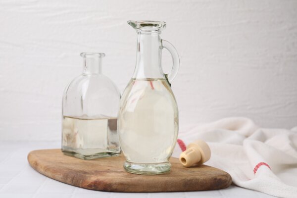 4 Ways to Make Safe Problem-Free Homemade Fabric Softener