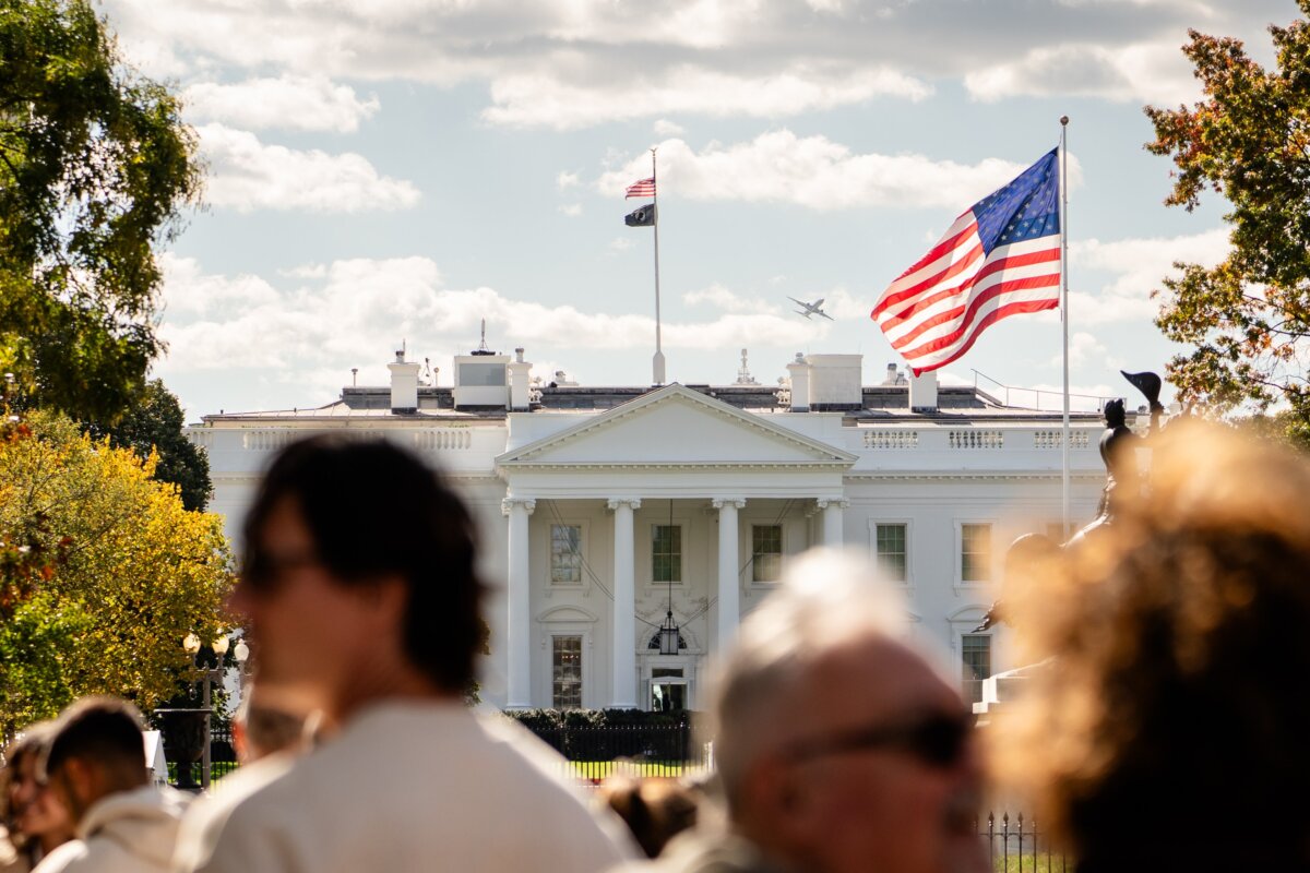 The White House on Oct. 20, 2025. (Madalina Kilroy/The Epoch Times)