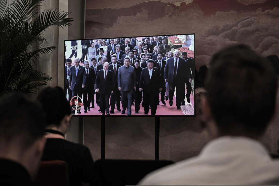 Once a Career Prize, China’s Local TV Stations Are Now in Free Fall