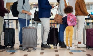 Fewer Trips, Tighter Wallets: Holiday Travel Demand Cools Across the Board