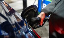 US Gas Prices Reach Average of $4 per Gallon Amid Iran War
