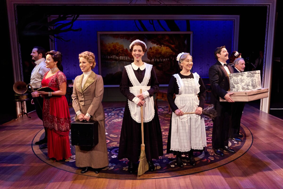 The company of the musical "Reunions." (Jeremy Daniel Photography)