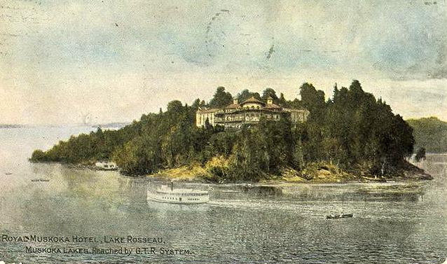 A 1910 postcard of the Royal Muskoka Hotel on Lake Rosseau, Ont. Destroyed by fire in 1952, the hotel was a pre-eminent summer resort and attracted guests such as Prime Minister Sir Robert Borden. (Public Domain)