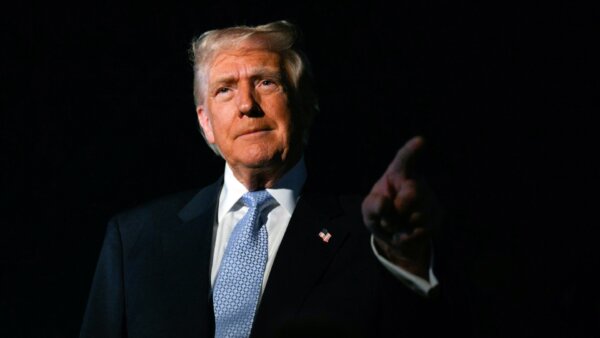 Trump Tells Republicans to Back Epstein Files Release; FAA Ends Flight Reduction Order on Monday Morning