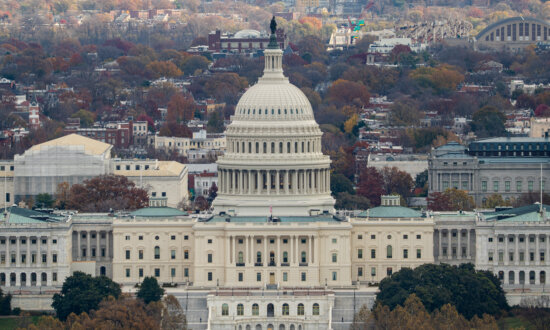 Congress Debates Health Care as Obamacare Deadline Looms: What to Know